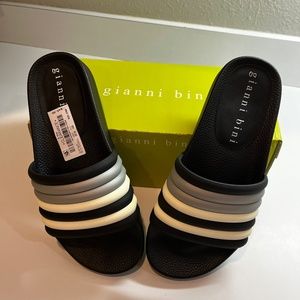 Gianni Bini slides  BRAND NEW
